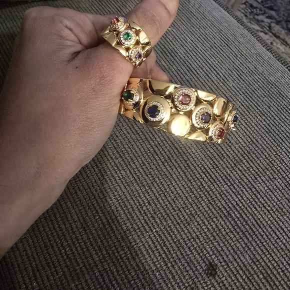 21kgp Dubai Jewelry Elegant Gold and Gemstone Bracelet and Ring Set - Picture 9 of 16